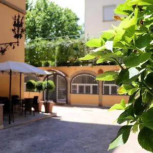 Matissa Apartment Rom